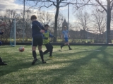 Training ST D.Z.C. '09/S.K.N.W.K. JO15-1 van zaterdag 11 januari 2025 (84/148)